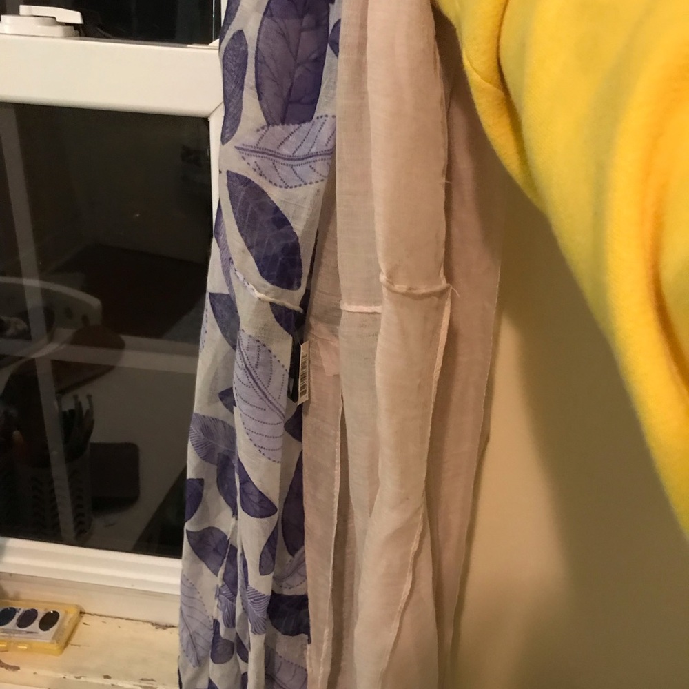 Set of two infinity scarfs